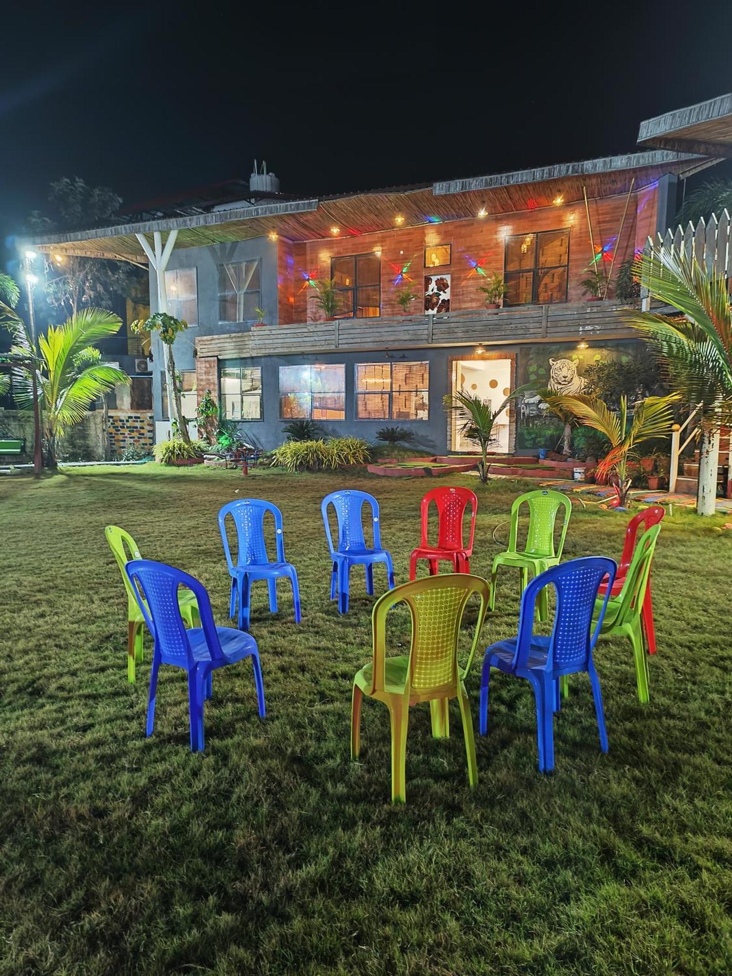 Leopard Farmhouse Mhow Dış mekan fotoğraf