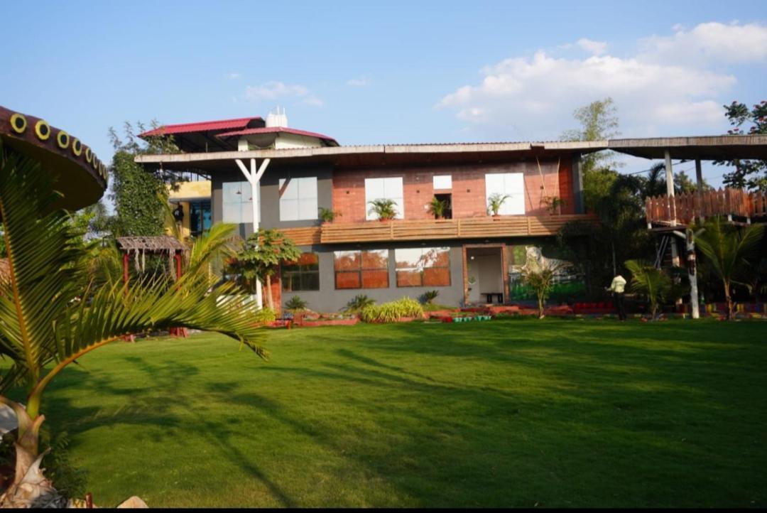 Leopard Farmhouse Mhow Dış mekan fotoğraf