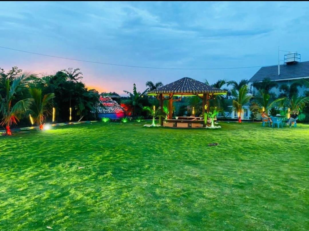 Leopard Farmhouse Mhow Dış mekan fotoğraf