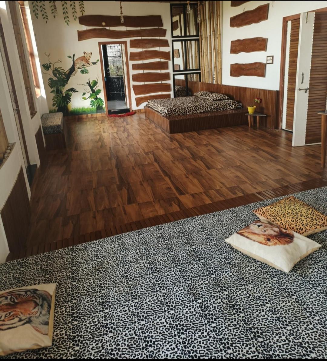 Leopard Farmhouse Mhow Dış mekan fotoğraf